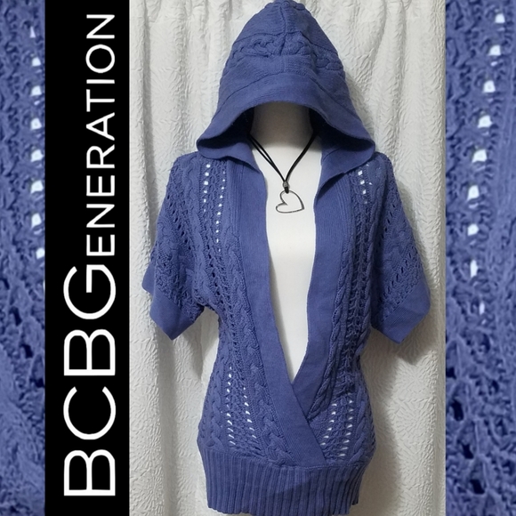 🎋BCBG Cable Knit Hoodie Sweater - Picture 1 of 13
